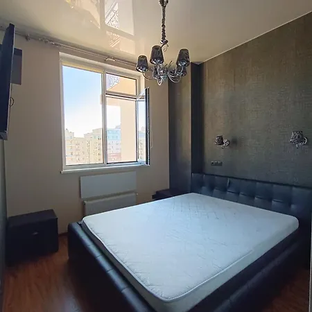 для жизни 2к с мебелью * Одесса